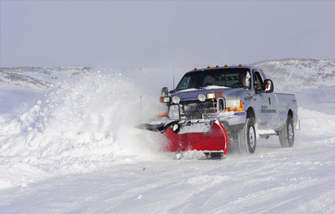 https://www.absoluteexteriorpros.ca/wp-content/uploads/2022/03/Snow-Removal-2.jpg